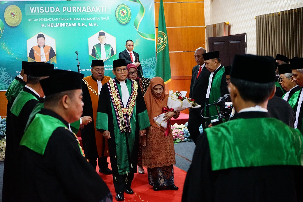 28042025 Wisuda Purnabakti KPTA 2